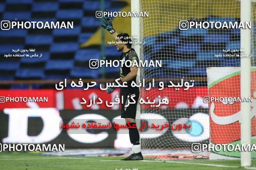 1723092, Tehran, , Iran Football Pro League، Persian Gulf Cup، Week 24، Second Leg، Esteghlal 0 v 0 Tractor Sazi on 2020/07/11 at Azadi Stadium