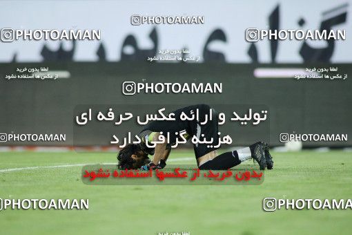 1723099, Tehran, , Iran Football Pro League، Persian Gulf Cup، Week 24، Second Leg، Esteghlal 0 v 0 Tractor Sazi on 2020/07/11 at Azadi Stadium