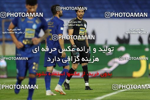 1545181, Tehran, , Iran Football Pro League، Persian Gulf Cup، Week 24، Second Leg، Esteghlal 0 v 0 Tractor Sazi on 2020/07/11 at Azadi Stadium