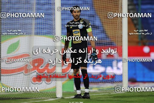 1545149, Tehran, , Iran Football Pro League، Persian Gulf Cup، Week 24، Second Leg، Esteghlal 0 v 0 Tractor Sazi on 2020/07/11 at Azadi Stadium