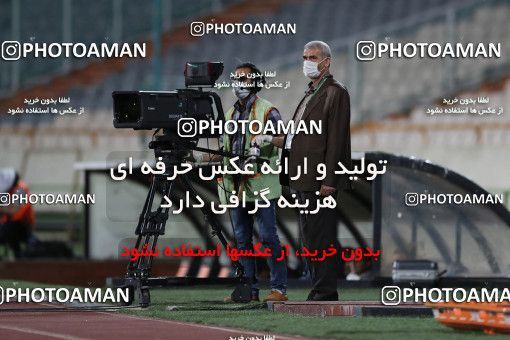 1545158, Tehran, , Iran Football Pro League، Persian Gulf Cup، Week 24، Second Leg، Esteghlal 0 v 0 Tractor Sazi on 2020/07/11 at Azadi Stadium