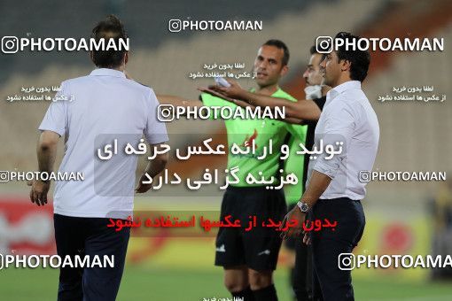 1545036, Tehran, , Iran Football Pro League، Persian Gulf Cup، Week 24، Second Leg، Esteghlal 0 v 0 Tractor Sazi on 2020/07/11 at Azadi Stadium
