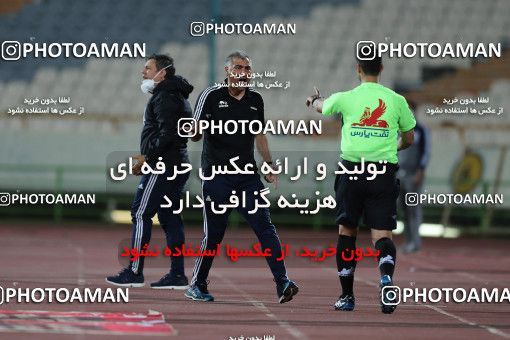 1545087, Tehran, , Iran Football Pro League، Persian Gulf Cup، Week 24، Second Leg، Esteghlal 0 v 0 Tractor Sazi on 2020/07/11 at Azadi Stadium