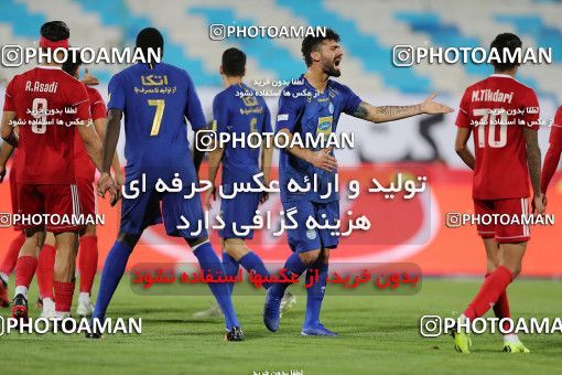 1545059, Tehran, , Iran Football Pro League، Persian Gulf Cup، Week 24، Second Leg، Esteghlal 0 v 0 Tractor Sazi on 2020/07/11 at Azadi Stadium