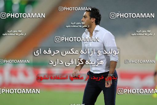 1545016, Tehran, , Iran Football Pro League، Persian Gulf Cup، Week 24، Second Leg، Esteghlal 0 v 0 Tractor Sazi on 2020/07/11 at Azadi Stadium