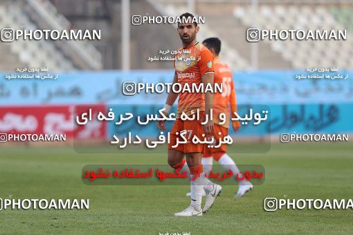 1547578, Tehran, , لیگ برتر فوتبال ایران، Persian Gulf Cup، Week 9، First Leg، Saipa 1 v 1 Sanat Naft Abadan on 2020/12/29 at Shahid Dastgerdi Stadium