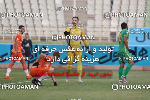 1547682, لیگ برتر فوتبال ایران، Persian Gulf Cup، Week 9، First Leg، 2020/12/29، Tehran، Shahid Dastgerdi Stadium، Saipa 1 - ۱ Sanat Naft Abadan