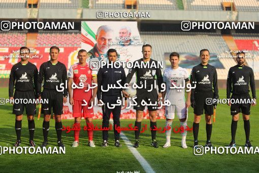 1553137, لیگ برتر فوتبال ایران، Persian Gulf Cup، Week 6، First Leg، 2020/12/31، Tehran، Azadi Stadium، Persepolis 1 - ۱ Zob Ahan Esfahan