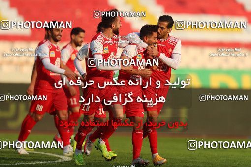 1553108, Tehran, Iran, لیگ برتر فوتبال ایران، Persian Gulf Cup، Week 6، First Leg، Persepolis 1 v 1 Zob Ahan Esfahan on 2020/12/31 at Azadi Stadium
