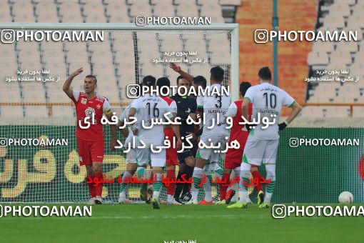 1553130, Tehran, Iran, لیگ برتر فوتبال ایران، Persian Gulf Cup، Week 6، First Leg، Persepolis 1 v 1 Zob Ahan Esfahan on 2020/12/31 at Azadi Stadium