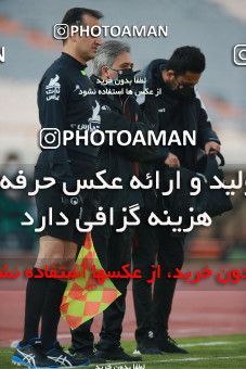 1547948, Tehran, Iran, لیگ برتر فوتبال ایران، Persian Gulf Cup، Week 6، First Leg، Persepolis 1 v 1 Zob Ahan Esfahan on 2020/12/31 at Azadi Stadium