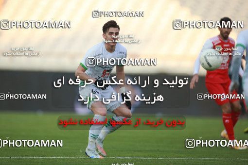 1548369, Tehran, Iran, لیگ برتر فوتبال ایران، Persian Gulf Cup، Week 6، First Leg، Persepolis 1 v 1 Zob Ahan Esfahan on 2020/12/31 at Azadi Stadium