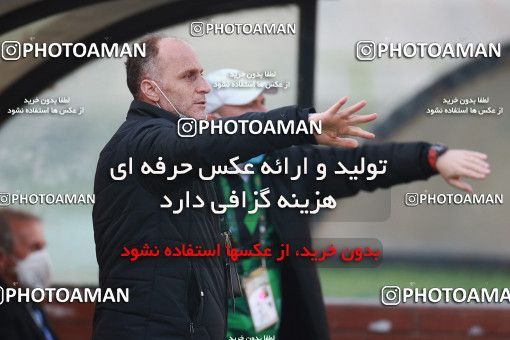 1548199, Tehran, Iran, لیگ برتر فوتبال ایران، Persian Gulf Cup، Week 6، First Leg، Persepolis 1 v 1 Zob Ahan Esfahan on 2020/12/31 at Azadi Stadium