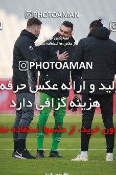 1548227, Tehran, Iran, لیگ برتر فوتبال ایران، Persian Gulf Cup، Week 6، First Leg، Persepolis 1 v 1 Zob Ahan Esfahan on 2020/12/31 at Azadi Stadium