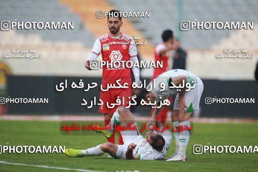 1548104, Tehran, Iran, لیگ برتر فوتبال ایران، Persian Gulf Cup، Week 6، First Leg، Persepolis 1 v 1 Zob Ahan Esfahan on 2020/12/31 at Azadi Stadium