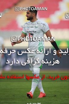 1548329, Tehran, Iran, لیگ برتر فوتبال ایران، Persian Gulf Cup، Week 6، First Leg، Persepolis 1 v 1 Zob Ahan Esfahan on 2020/12/31 at Azadi Stadium