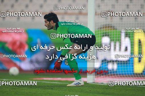 1548129, Tehran, Iran, لیگ برتر فوتبال ایران، Persian Gulf Cup، Week 6، First Leg، Persepolis 1 v 1 Zob Ahan Esfahan on 2020/12/31 at Azadi Stadium
