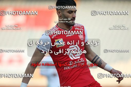 1708542, Tehran, Iran, لیگ برتر فوتبال ایران، Persian Gulf Cup، Week 6، First Leg، Persepolis 1 v 1 Zob Ahan Esfahan on 2020/12/31 at Azadi Stadium