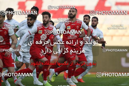 1708535, Tehran, Iran, لیگ برتر فوتبال ایران، Persian Gulf Cup، Week 6، First Leg، Persepolis 1 v 1 Zob Ahan Esfahan on 2020/12/31 at Azadi Stadium