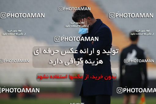 1708573, Tehran, Iran, لیگ برتر فوتبال ایران، Persian Gulf Cup، Week 6، First Leg، Persepolis 1 v 1 Zob Ahan Esfahan on 2020/12/31 at Azadi Stadium