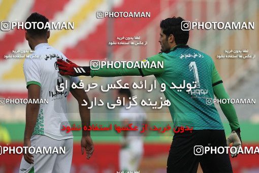 1708615, Tehran, Iran, لیگ برتر فوتبال ایران، Persian Gulf Cup، Week 6، First Leg، Persepolis 1 v 1 Zob Ahan Esfahan on 2020/12/31 at Azadi Stadium