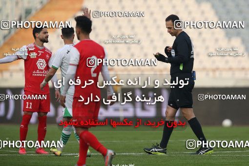1708518, Tehran, Iran, لیگ برتر فوتبال ایران، Persian Gulf Cup، Week 6، First Leg، Persepolis 1 v 1 Zob Ahan Esfahan on 2020/12/31 at Azadi Stadium