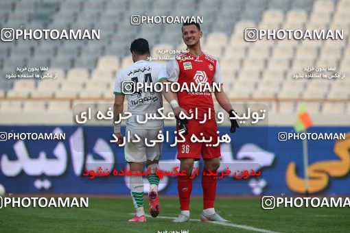1708512, Tehran, Iran, لیگ برتر فوتبال ایران، Persian Gulf Cup، Week 6، First Leg، Persepolis 1 v 1 Zob Ahan Esfahan on 2020/12/31 at Azadi Stadium