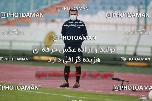 1549346, Tehran, , لیگ برتر فوتبال ایران، Persian Gulf Cup، Week 10، First Leg، Esteghlal 2 v 0 Aluminium Arak on 2021/01/04 at Azadi Stadium