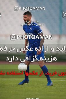 1549307, Tehran, , لیگ برتر فوتبال ایران، Persian Gulf Cup، Week 10، First Leg، Esteghlal 2 v 0 Aluminium Arak on 2021/01/04 at Azadi Stadium