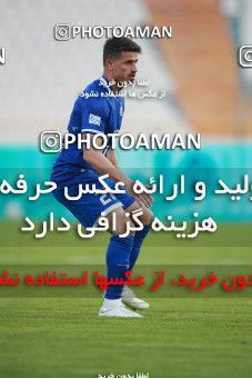 1549220, Tehran, , لیگ برتر فوتبال ایران، Persian Gulf Cup، Week 10، First Leg، Esteghlal 2 v 0 Aluminium Arak on 2021/01/04 at Azadi Stadium