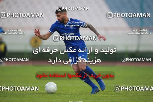 1549228, Tehran, , لیگ برتر فوتبال ایران، Persian Gulf Cup، Week 10، First Leg، Esteghlal 2 v 0 Aluminium Arak on 2021/01/04 at Azadi Stadium