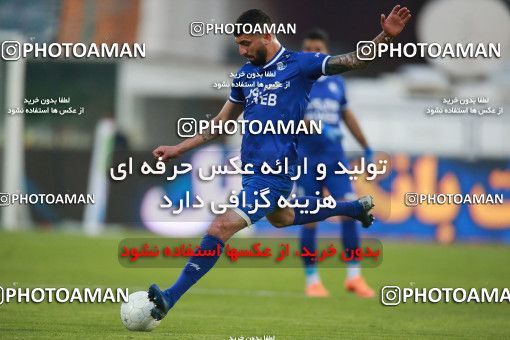 1549293, Tehran, , لیگ برتر فوتبال ایران، Persian Gulf Cup، Week 10، First Leg، Esteghlal 2 v 0 Aluminium Arak on 2021/01/04 at Azadi Stadium