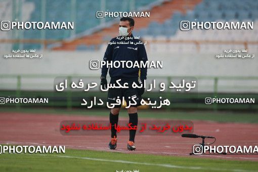 1549248, Tehran, , لیگ برتر فوتبال ایران، Persian Gulf Cup، Week 10، First Leg، Esteghlal 2 v 0 Aluminium Arak on 2021/01/04 at Azadi Stadium