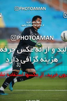 1549418, Tehran, , لیگ برتر فوتبال ایران، Persian Gulf Cup، Week 10، First Leg، Esteghlal 2 v 0 Aluminium Arak on 2021/01/04 at Azadi Stadium