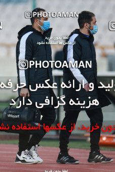 1549233, Tehran, , لیگ برتر فوتبال ایران، Persian Gulf Cup، Week 10، First Leg، Esteghlal 2 v 0 Aluminium Arak on 2021/01/04 at Azadi Stadium