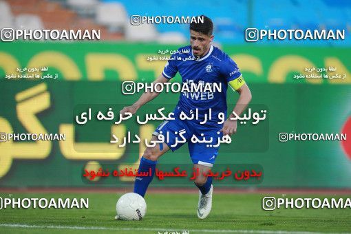 1549258, Tehran, , لیگ برتر فوتبال ایران، Persian Gulf Cup، Week 10، First Leg، Esteghlal 2 v 0 Aluminium Arak on 2021/01/04 at Azadi Stadium