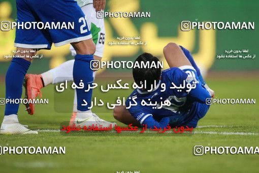 1549370, Tehran, , لیگ برتر فوتبال ایران، Persian Gulf Cup، Week 10، First Leg، Esteghlal 2 v 0 Aluminium Arak on 2021/01/04 at Azadi Stadium