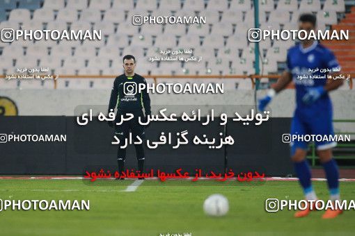 1549562, Tehran, , لیگ برتر فوتبال ایران، Persian Gulf Cup، Week 10، First Leg، Esteghlal 2 v 0 Aluminium Arak on 2021/01/04 at Azadi Stadium