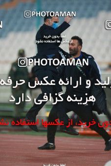 1549433, Tehran, , لیگ برتر فوتبال ایران، Persian Gulf Cup، Week 10، First Leg، Esteghlal 2 v 0 Aluminium Arak on 2021/01/04 at Azadi Stadium
