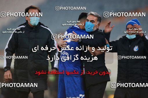 1549495, Tehran, , لیگ برتر فوتبال ایران، Persian Gulf Cup، Week 10، First Leg، Esteghlal 2 v 0 Aluminium Arak on 2021/01/04 at Azadi Stadium