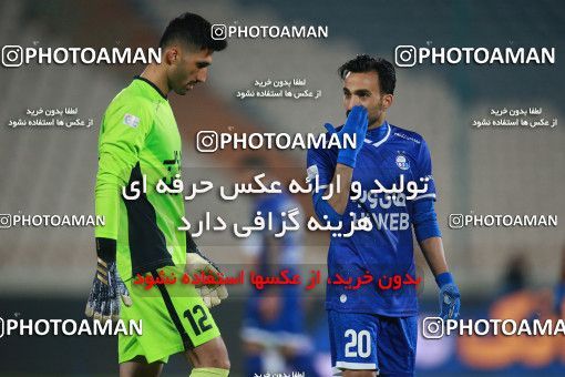 1549465, Tehran, , لیگ برتر فوتبال ایران، Persian Gulf Cup، Week 10، First Leg، Esteghlal 2 v 0 Aluminium Arak on 2021/01/04 at Azadi Stadium