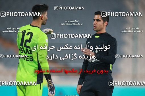 1549727, Tehran, , لیگ برتر فوتبال ایران، Persian Gulf Cup، Week 10، First Leg، Esteghlal 2 v 0 Aluminium Arak on 2021/01/04 at Azadi Stadium