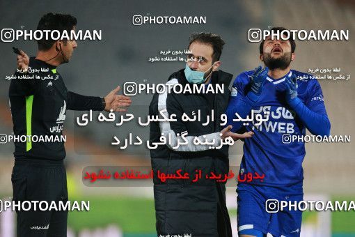 1549744, Tehran, , لیگ برتر فوتبال ایران، Persian Gulf Cup، Week 10، First Leg، Esteghlal 2 v 0 Aluminium Arak on 2021/01/04 at Azadi Stadium