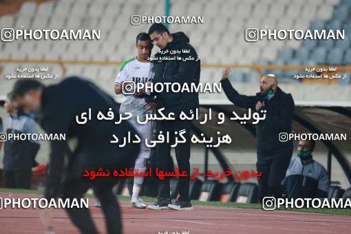 1549632, Tehran, , لیگ برتر فوتبال ایران، Persian Gulf Cup، Week 10، First Leg، Esteghlal 2 v 0 Aluminium Arak on 2021/01/04 at Azadi Stadium