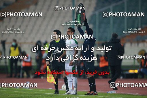 1549732, Tehran, , لیگ برتر فوتبال ایران، Persian Gulf Cup، Week 10، First Leg، Esteghlal 2 v 0 Aluminium Arak on 2021/01/04 at Azadi Stadium