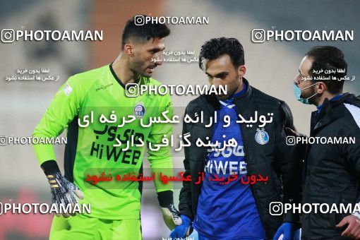 1549691, Tehran, , لیگ برتر فوتبال ایران، Persian Gulf Cup، Week 10، First Leg، Esteghlal 2 v 0 Aluminium Arak on 2021/01/04 at Azadi Stadium