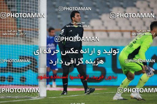 1549654, Tehran, , لیگ برتر فوتبال ایران، Persian Gulf Cup، Week 10، First Leg، Esteghlal 2 v 0 Aluminium Arak on 2021/01/04 at Azadi Stadium