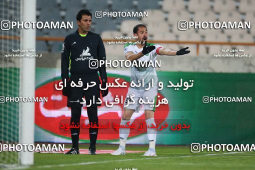 1549710, Tehran, , لیگ برتر فوتبال ایران، Persian Gulf Cup، Week 10، First Leg، Esteghlal 2 v 0 Aluminium Arak on 2021/01/04 at Azadi Stadium