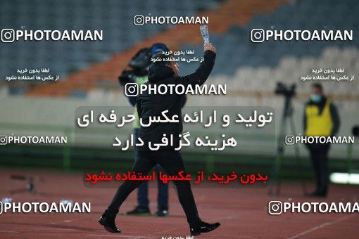 1549650, Tehran, , لیگ برتر فوتبال ایران، Persian Gulf Cup، Week 10، First Leg، Esteghlal 2 v 0 Aluminium Arak on 2021/01/04 at Azadi Stadium