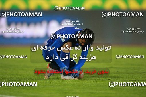 1549625, Tehran, , لیگ برتر فوتبال ایران، Persian Gulf Cup، Week 10، First Leg، Esteghlal 2 v 0 Aluminium Arak on 2021/01/04 at Azadi Stadium